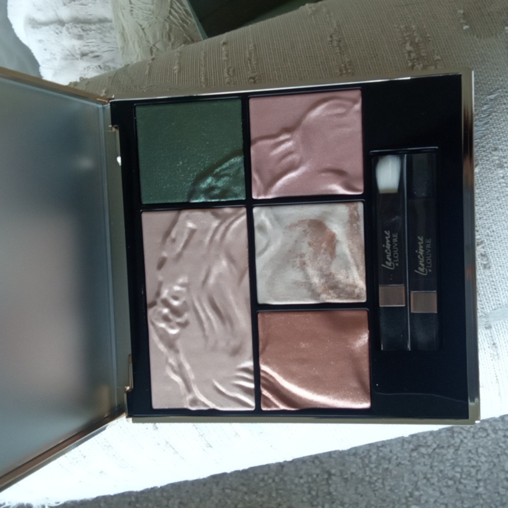 Lancome Beauty - Picture 3 of 3